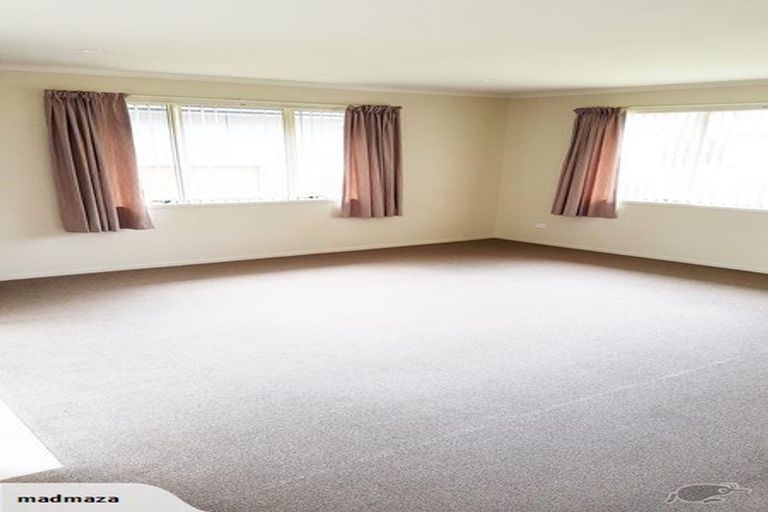 Photo of property in 5 Montrose Place, Pyes Pa, Tauranga, 3112