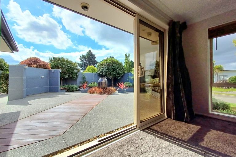 Photo of property in 11 Kawakawa Street, Pegasus, 7612