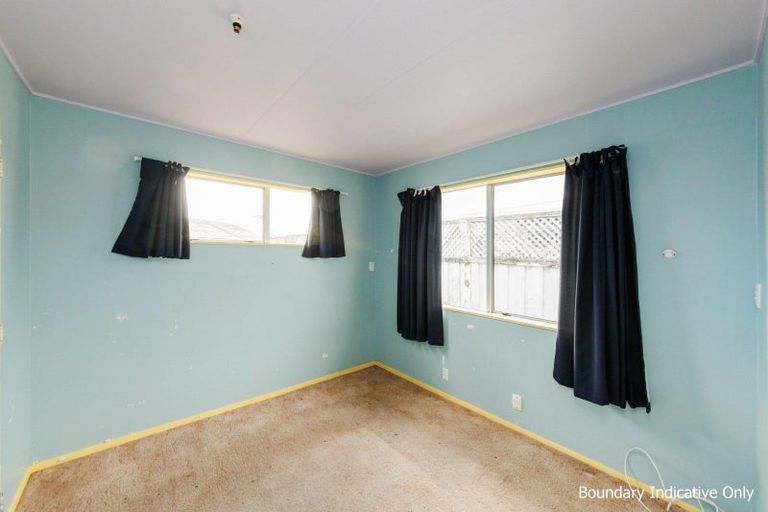 Photo of property in 27 Stirling Street, Levin, 5510