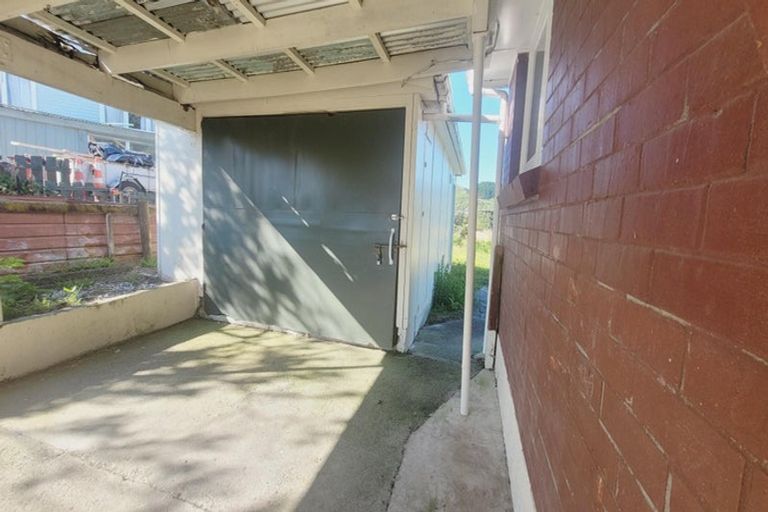 Photo of property in 28 Gear Terrace, Ranui, Porirua, 5024