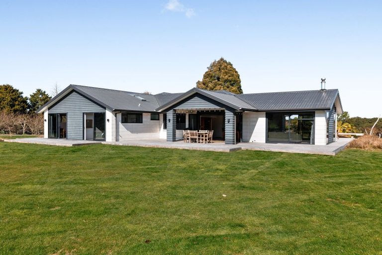 Photo of property in 4a Twin Oaks Drive, Tamahere, Hamilton, 3283