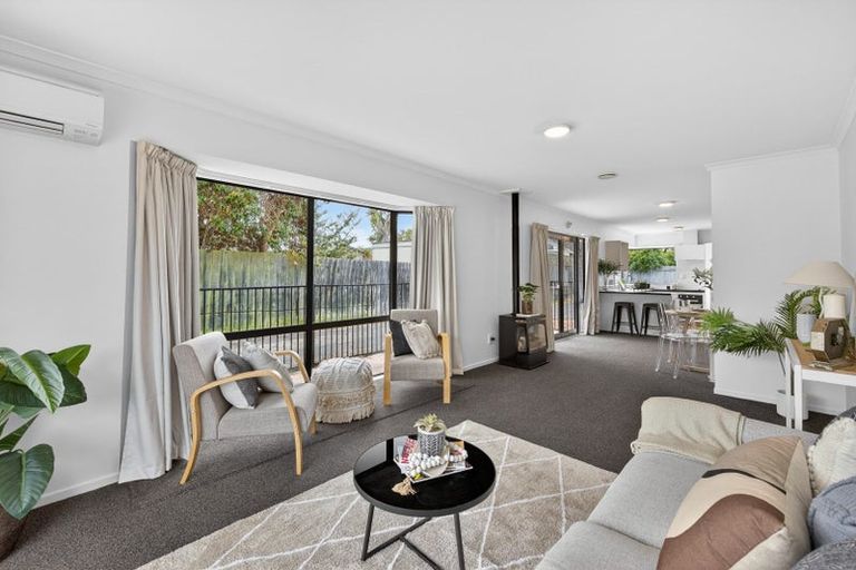 Photo of property in 182a Palmers Road, New Brighton, Christchurch, 8083