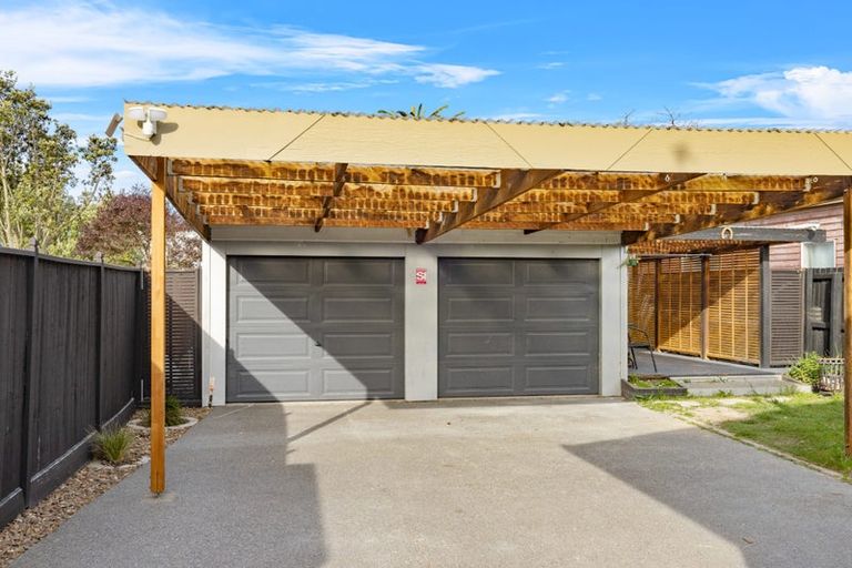 Photo of property in 1/237 Estuary Road, South New Brighton, Christchurch, 8062