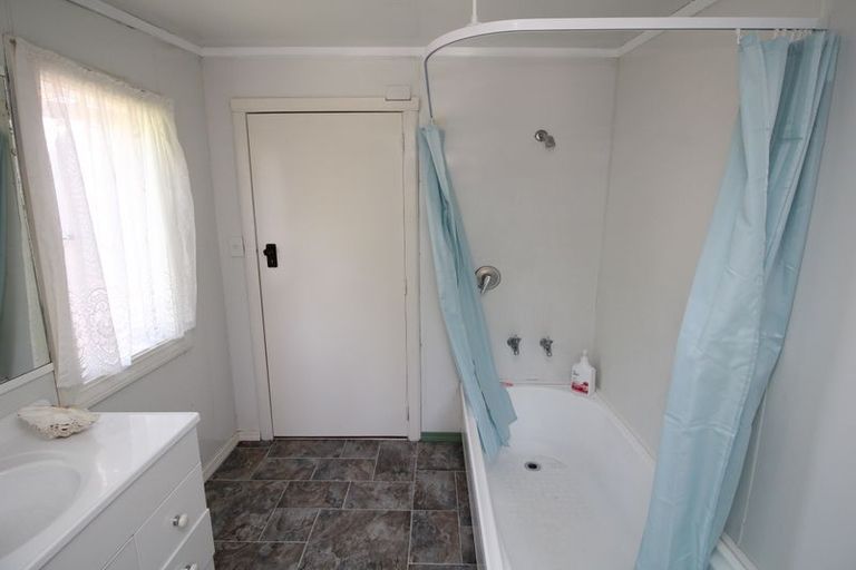 Photo of property in 49 Umuroa Street, Mamaku, 3020