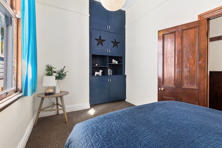 Photo of property in 81 Stanley Street, Berhampore, Wellington, 6023