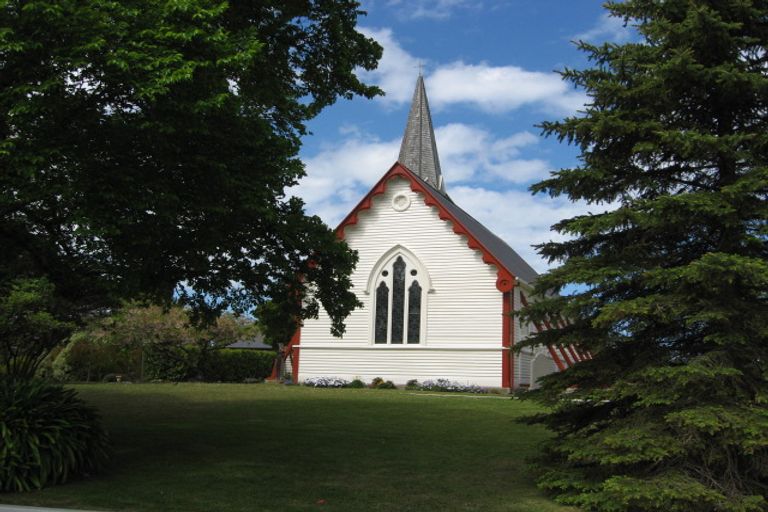 Photo of property in 9 Church Street, Amberley, 7410