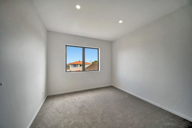 Photo of property in 24b Fernaig Street, Papakura, 2110