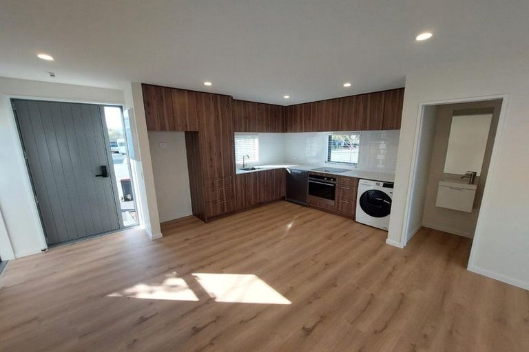 Photo of property in 1/6 Manning Place, Woolston, Christchurch, 8023