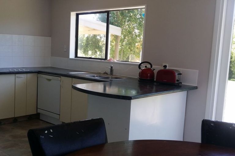 Photo of property in 61 Pohutukawa Drive, Owhata, Rotorua, 3010