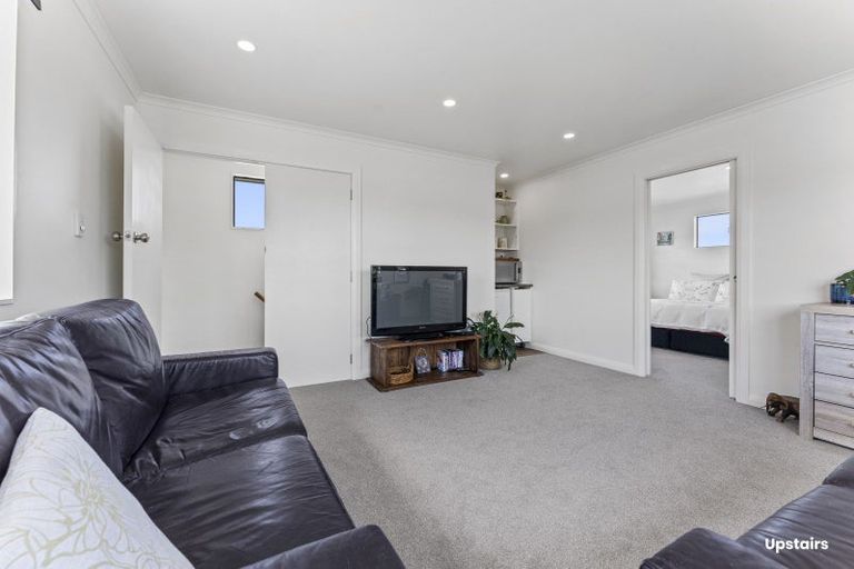 Photo of property in 19 Galway Avenue, Hokowhitu, Palmerston North, 4410