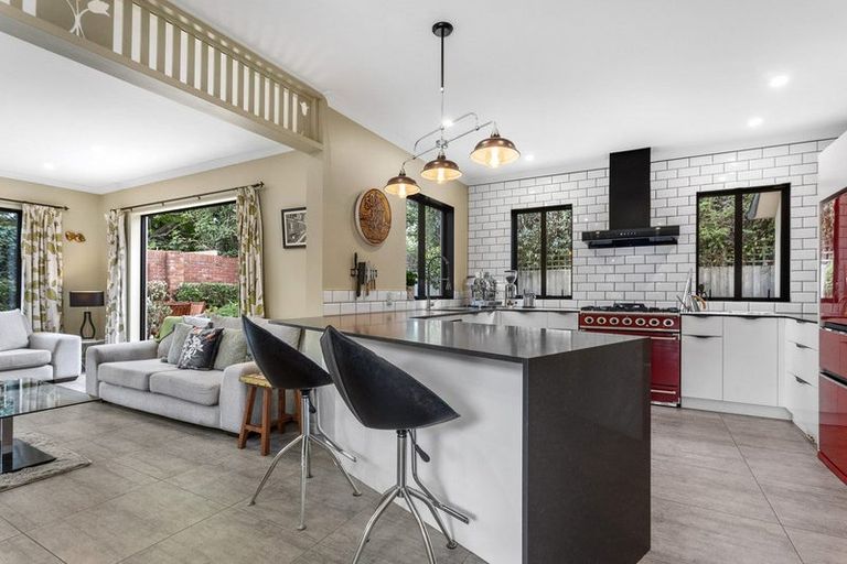 Photo of property in 177 Blighs Road, Strowan, Christchurch, 8052