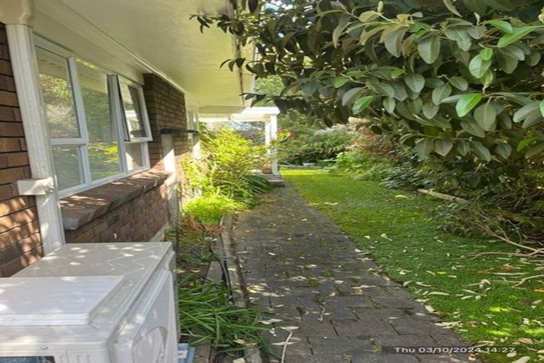 Photo of property in 22 Golfland Drive, Golflands, Auckland, 2013