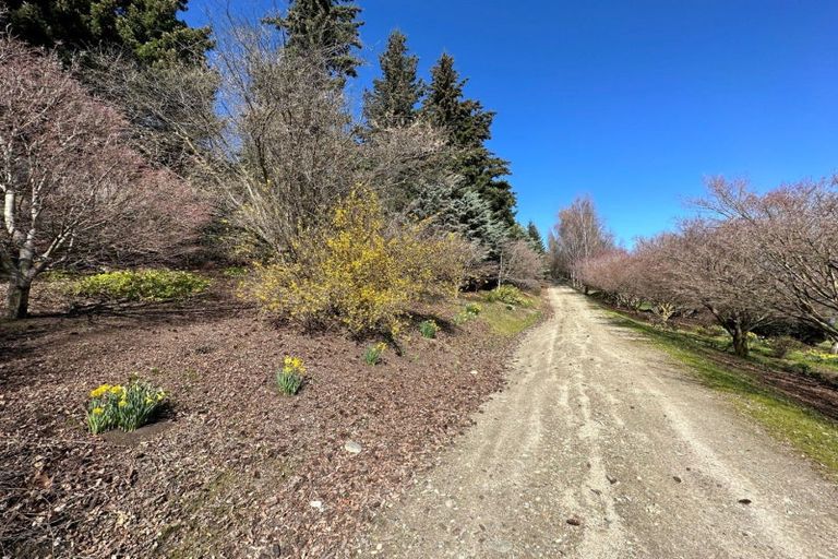 Photo of property in 599 Mount Barker Road, Wanaka, 9382