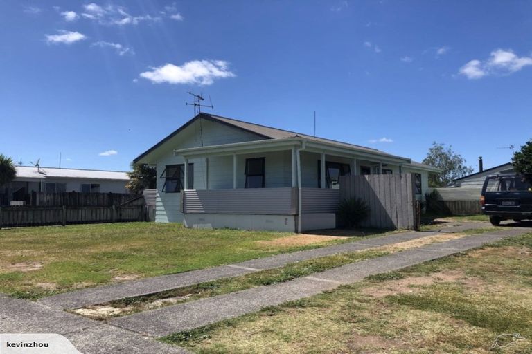 Photo of property in 37 Breckons Avenue, Nawton, Hamilton, 3200