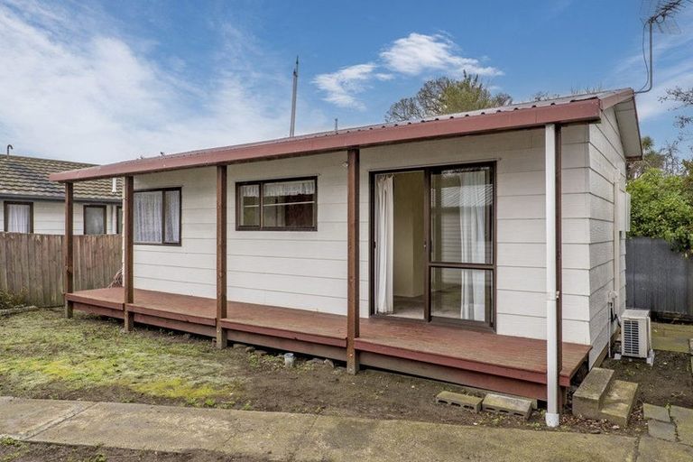 Photo of property in 85 Owles Terrace, New Brighton, Christchurch, 8061
