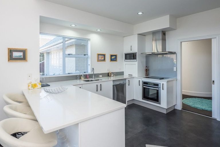 Photo of property in 1 Maple Lane, Waikanae, 5036