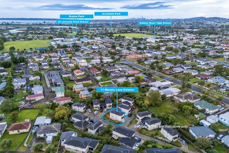 Photo of property in 11 Manatu Lane, Kelston, Auckland, 0602