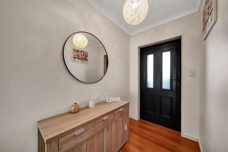 Photo of property in 30c Egmont Street, Hawera, 4610