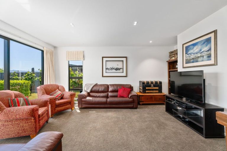 Photo of property in 11 Coromandel Street, Wanaka, 9305