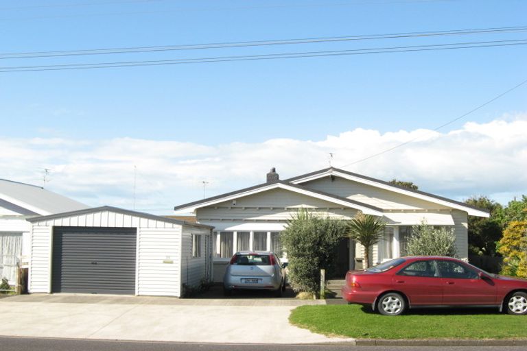 Photo of property in 35 Newton Street, Fitzroy, New Plymouth, 4312