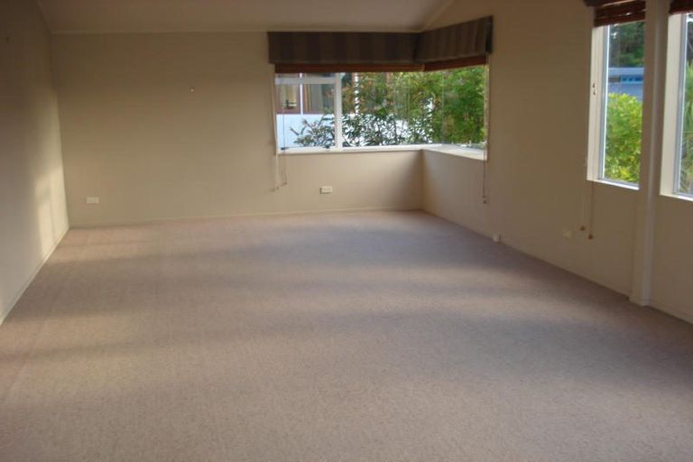 Photo of property in 4 Rimu Rise, Albany, Auckland, 0632