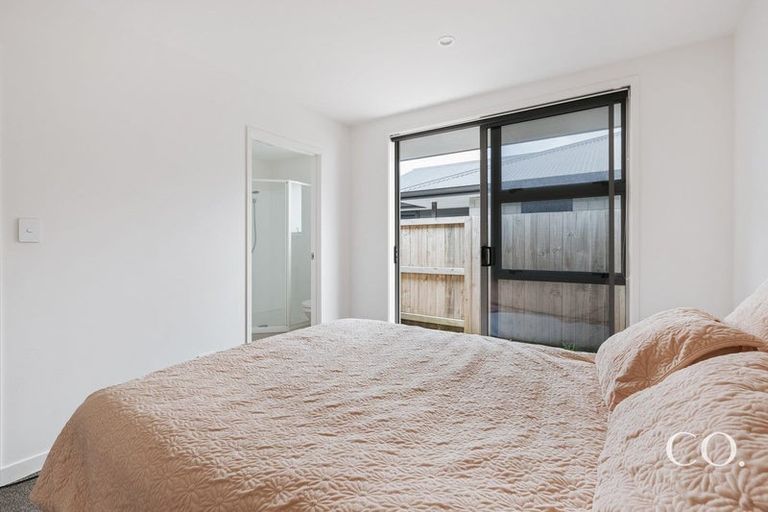 Photo of property in 15 Furlong Road, Papamoa, 3118