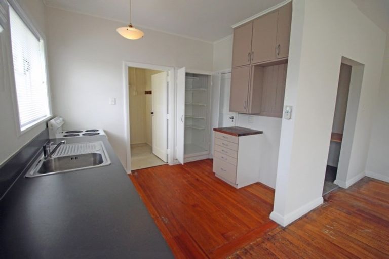 Photo of property in 9 Bard Street, Somerfield, Christchurch, 8024