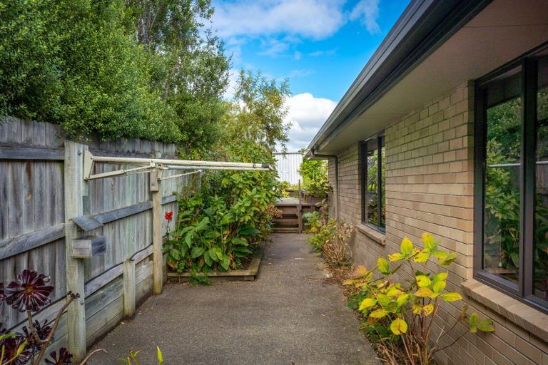 Photo of property in 26 Weka Place, Picton, 7220