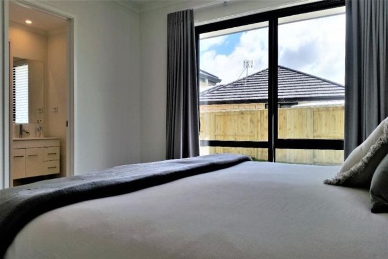 Photo of property in 6 Mercury Lane, Papamoa, 3118