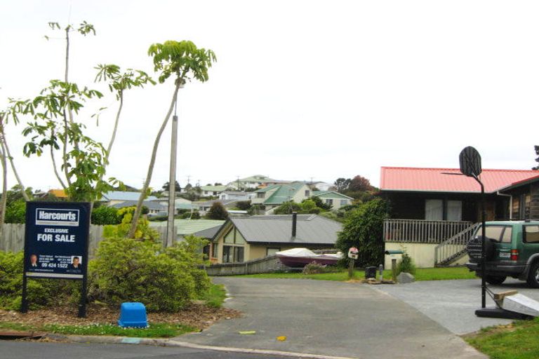 Photo of property in 31 D'urville Place, Gulf Harbour, Whangaparaoa, 0930