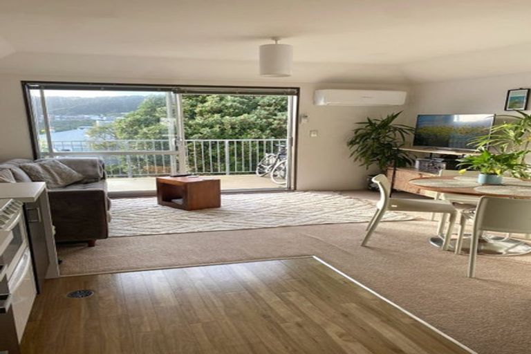 Photo of property in 8 Finlay Terrace, Mount Cook, Wellington, 6021