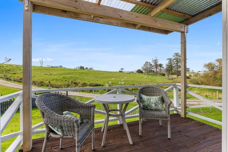 Photo of property in 30 Centennial Park Road, Wellsford, 0900