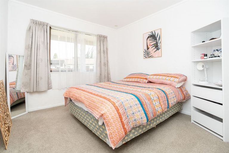 Photo of property in 17b Cromwell Drive, Fitzroy, Hamilton, 3206