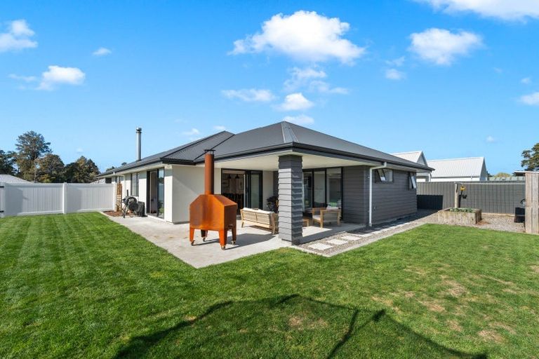 Photo of property in 7 Barracks Avenue, Solway, Masterton, 5810