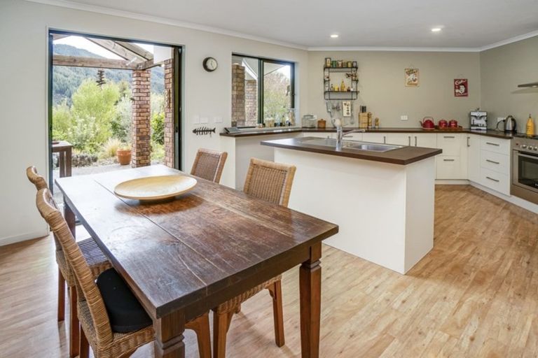 Photo of property in 29 Macs Road, Hira, Nelson, 7071