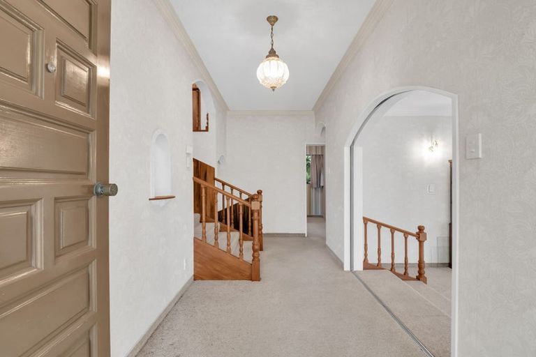 Photo of property in 10 Pollen Street, Woodville, 4920