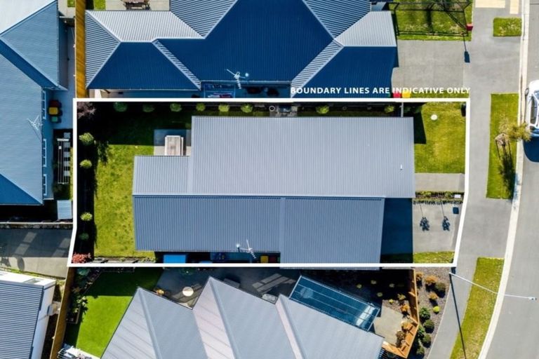 Photo of property in 37 William Nicholls Drive, Belfast, Christchurch, 8051