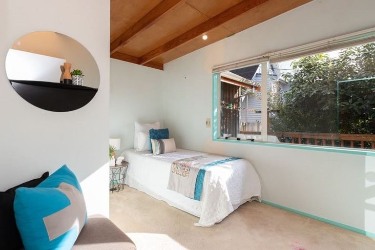 Photo of property in 6 Edgecumbe Street, Whitiora, Hamilton, 3200