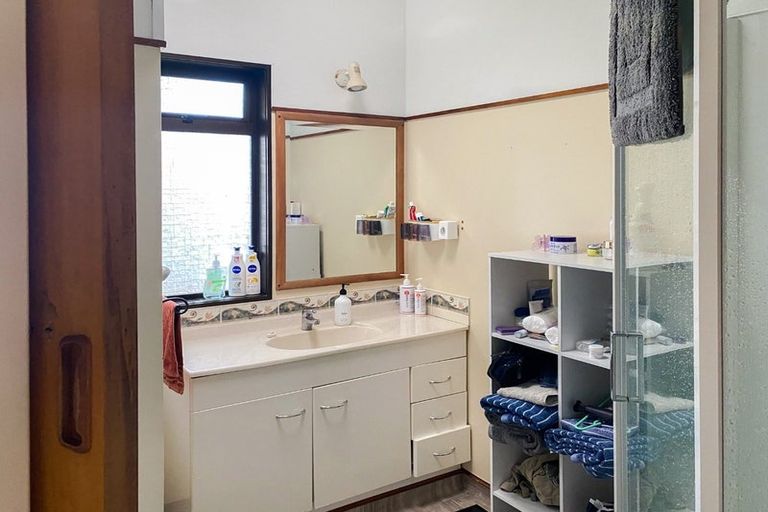 Photo of property in 21 Totara Street, Taradale, Napier, 4112