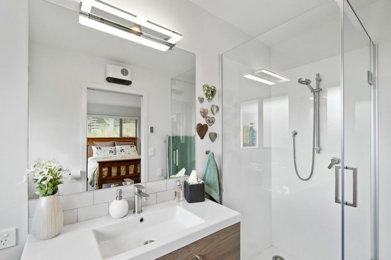 Photo of property in 191 Aubrey Road, Wanaka, 9305