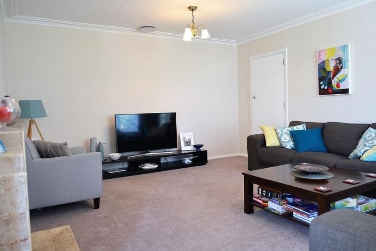 Photo of property in 153 Riverside Drive, Waiwhetu, Lower Hutt, 5010