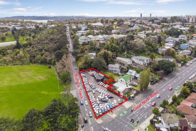 Photo of property in 729 Great North Road, Grey Lynn, Auckland, 1021