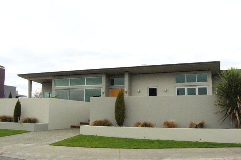 Photo of property in 83 Rosewood Drive, Rosedale, Invercargill, 9810