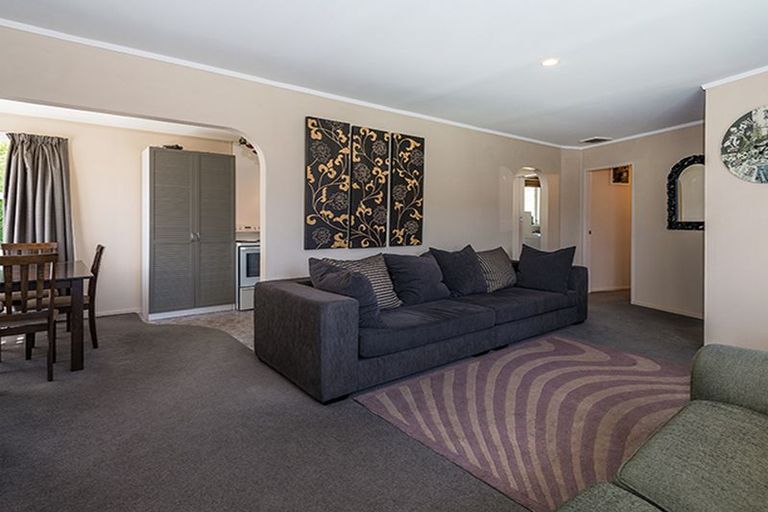 Photo of property in 52 Alison Street, Mangakakahi, Rotorua, 3015