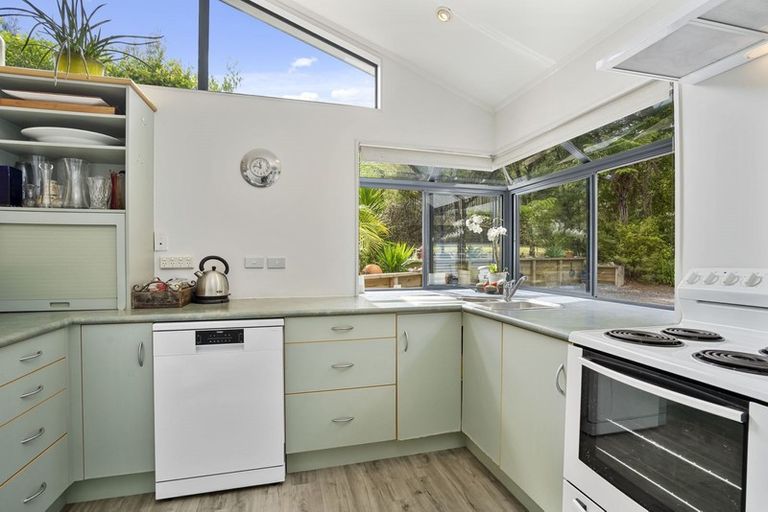 Photo of property in 1 Garden Court, Haruru, 0204