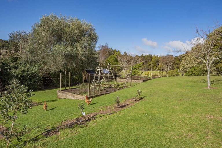 Photo of property in 61 Waipuna Road, Maunu, Whangarei, 0110