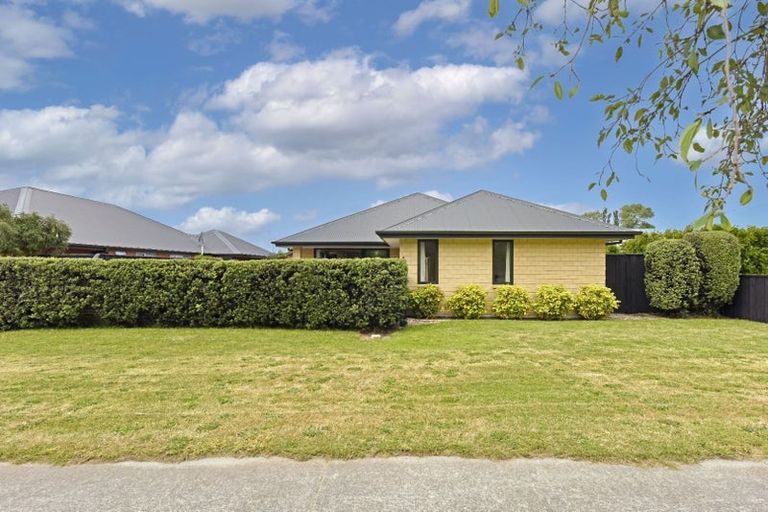 Photo of property in 6 Forbes Street, Pegasus, 7612