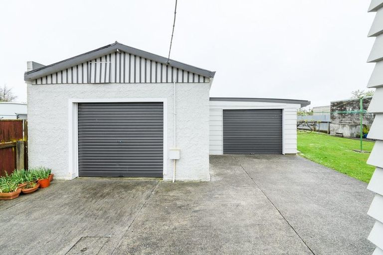 Photo of property in 8 Freyberg Street, Feilding, 4702