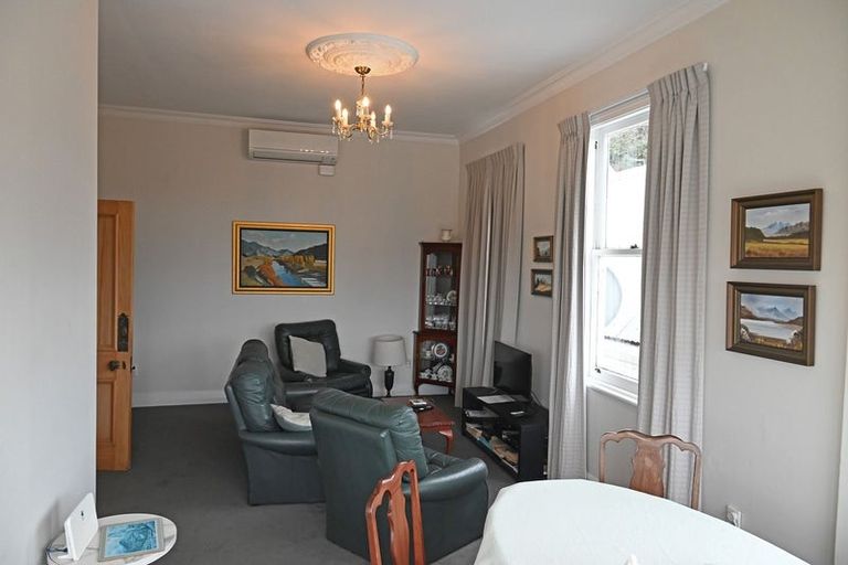 Photo of property in 35a Grant Road, Thorndon, Wellington, 6011