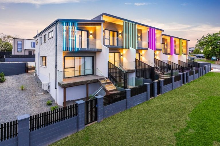 Photo of property in 12/21 Hazards Road, Weymouth, Auckland, 2103